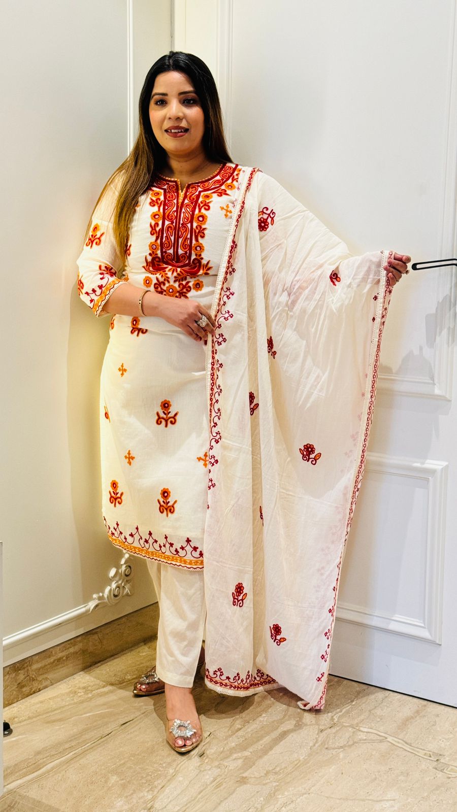White Cotton Suit Set with French Knot Work